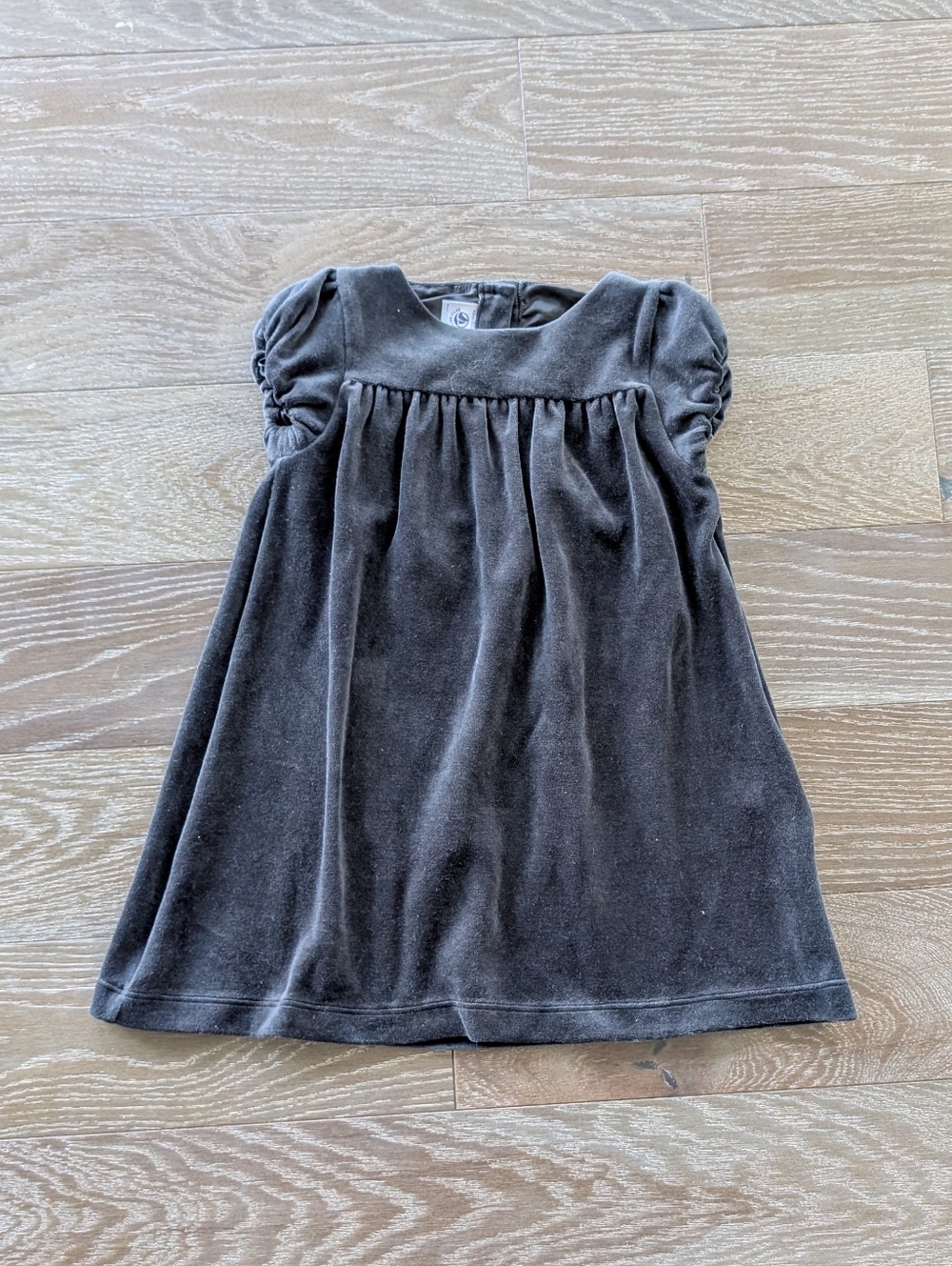 Petit Bateau Black Velvet Puff Sleeve Dress Size 4